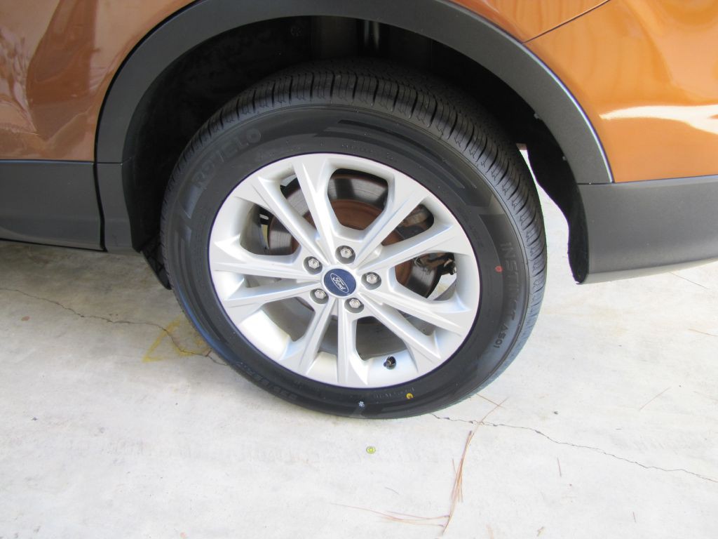 2017 Ford Escape Image 30