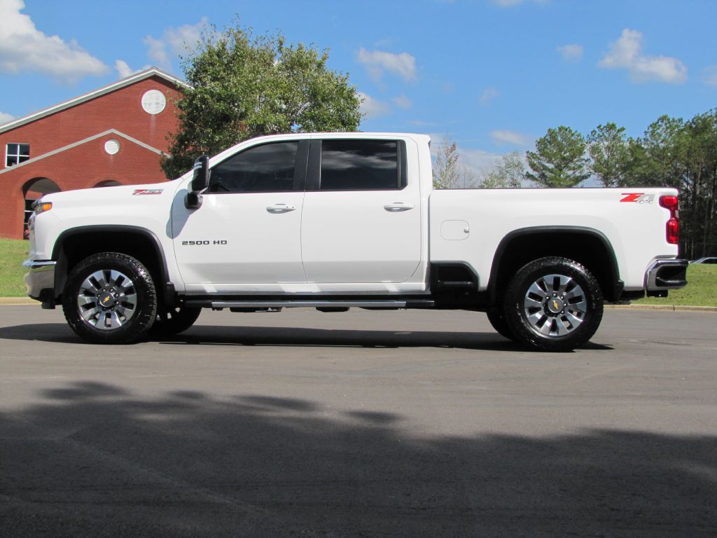 2023 Chevrolet Silverado 1500 Image 5