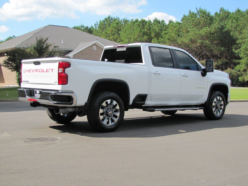 2023 Chevrolet Silverado 1500 Image 7