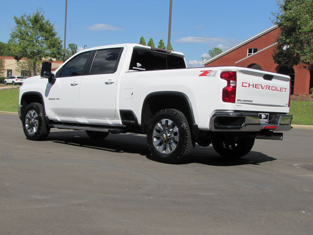 2023 Chevrolet Silverado 1500 Image 8