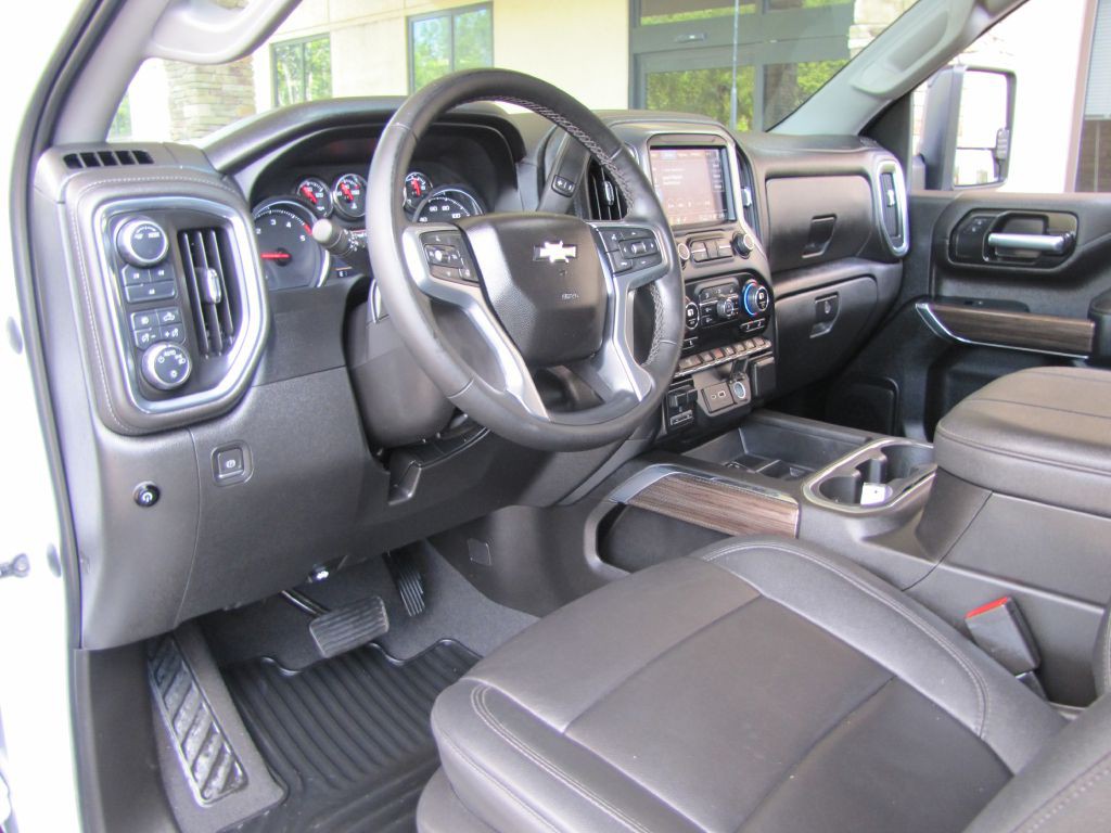 2023 Chevrolet Silverado 1500 Image 13