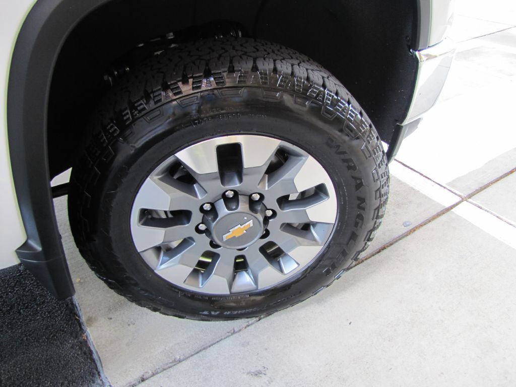 2023 Chevrolet Silverado 1500 Image 23