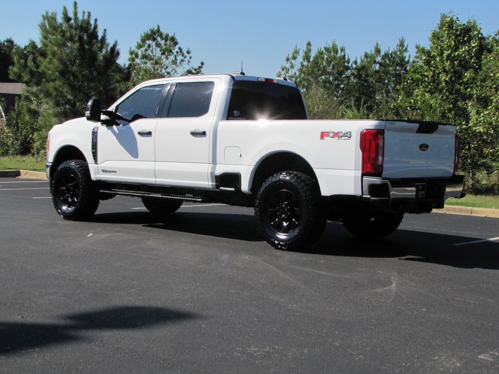 2023 Ford F-250 Image 7