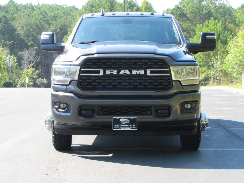 2023 Dodge Ram 3500 Image 9