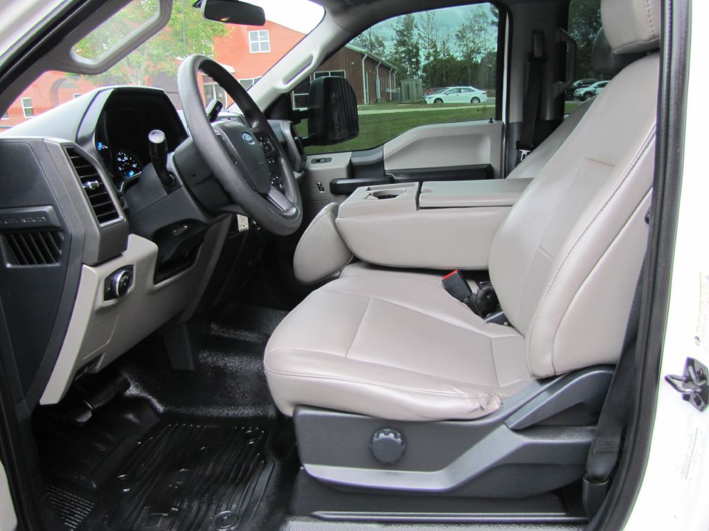2022 Ford F-250 Image 12