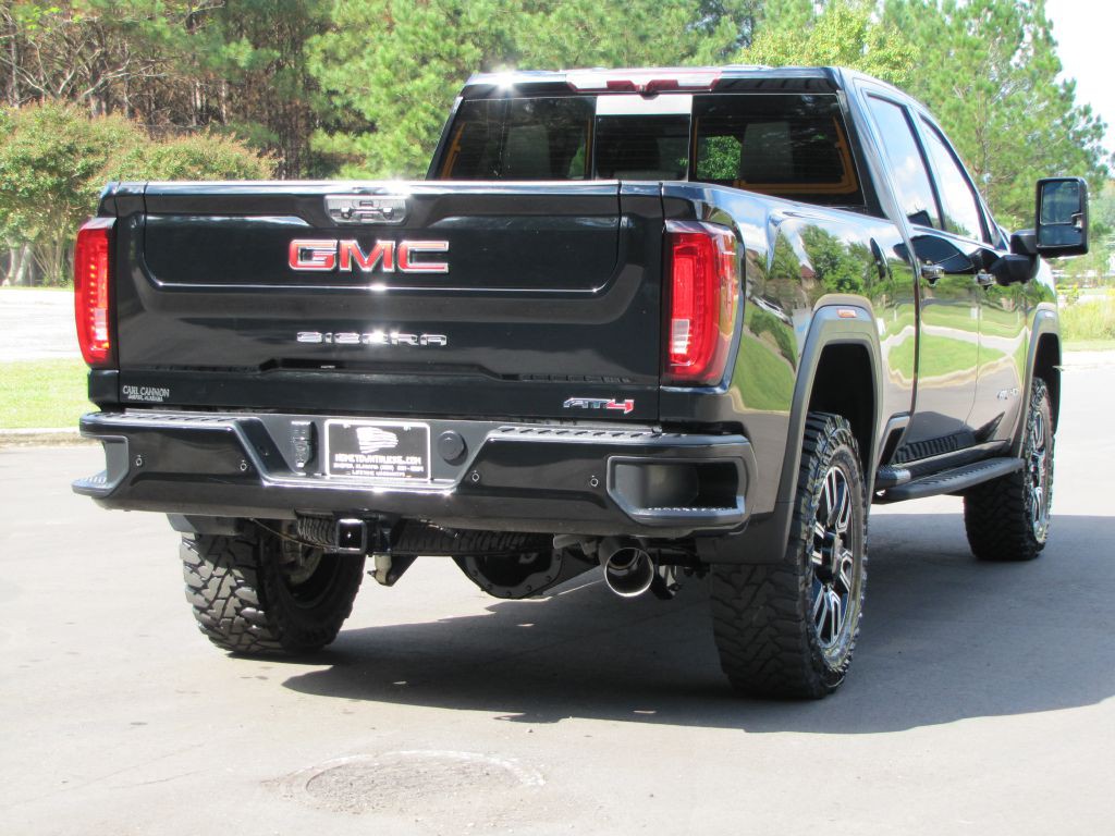 2023 GMC Sierra Image 12