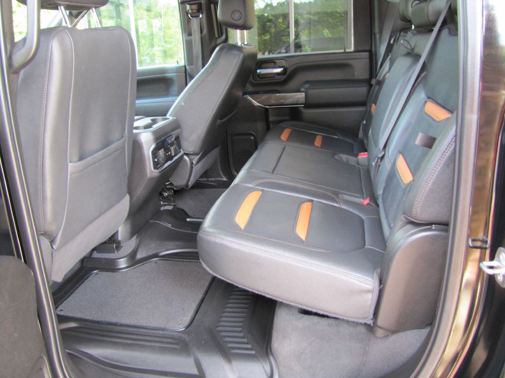 2023 GMC Sierra Image 18