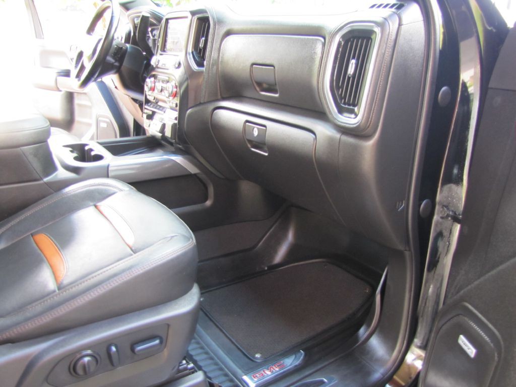 2023 GMC Sierra Image 23