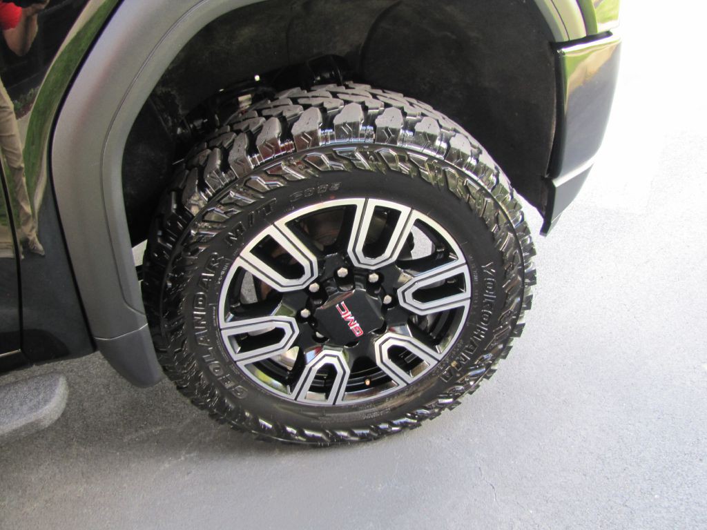 2023 GMC Sierra Image 25