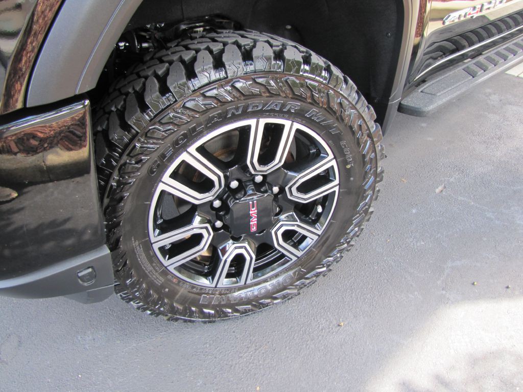 2023 GMC Sierra Image 37