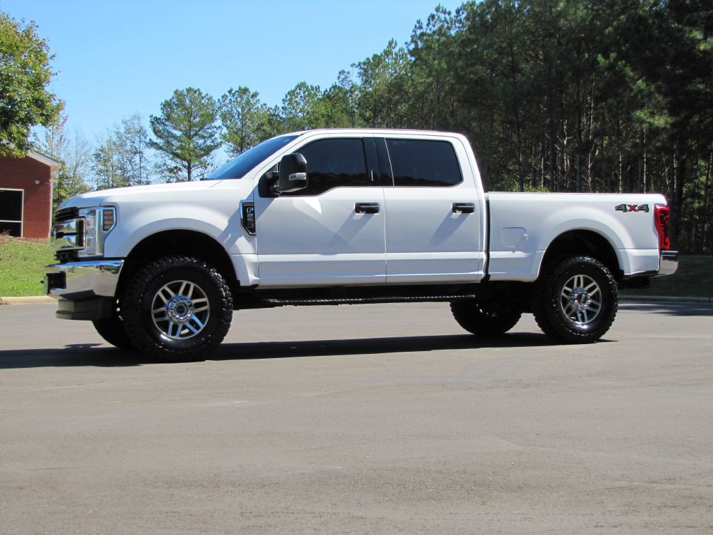 2018 Ford F-250 Image 3