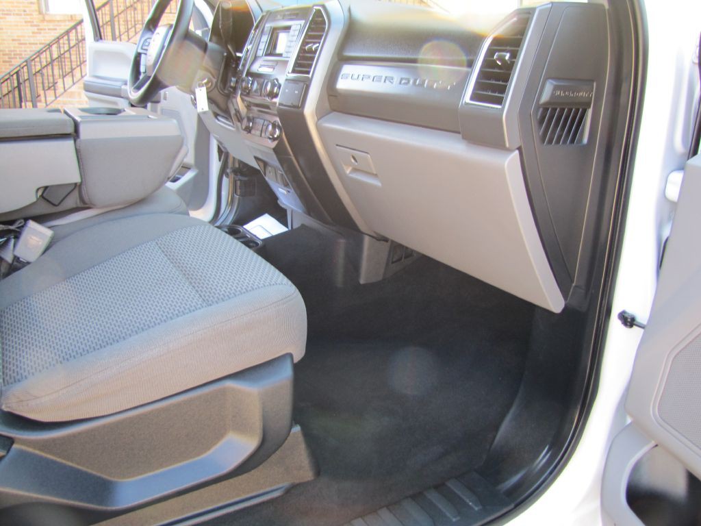 2018 Ford F-250 Image 18