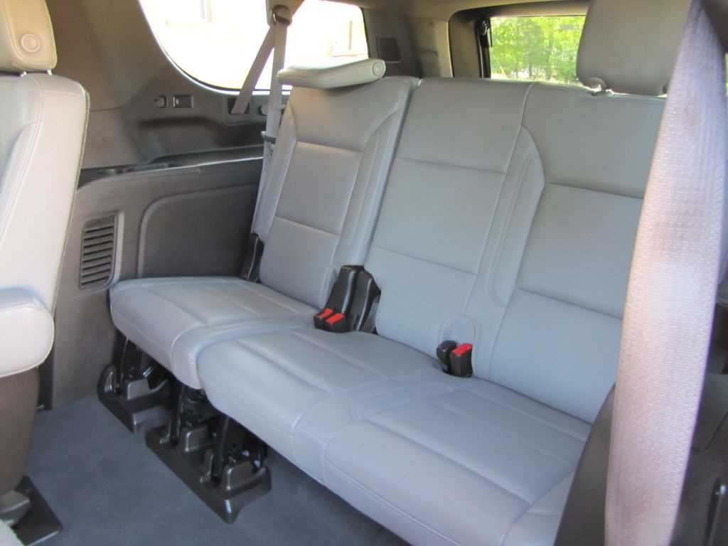 2021 Chevrolet Suburban Image 19