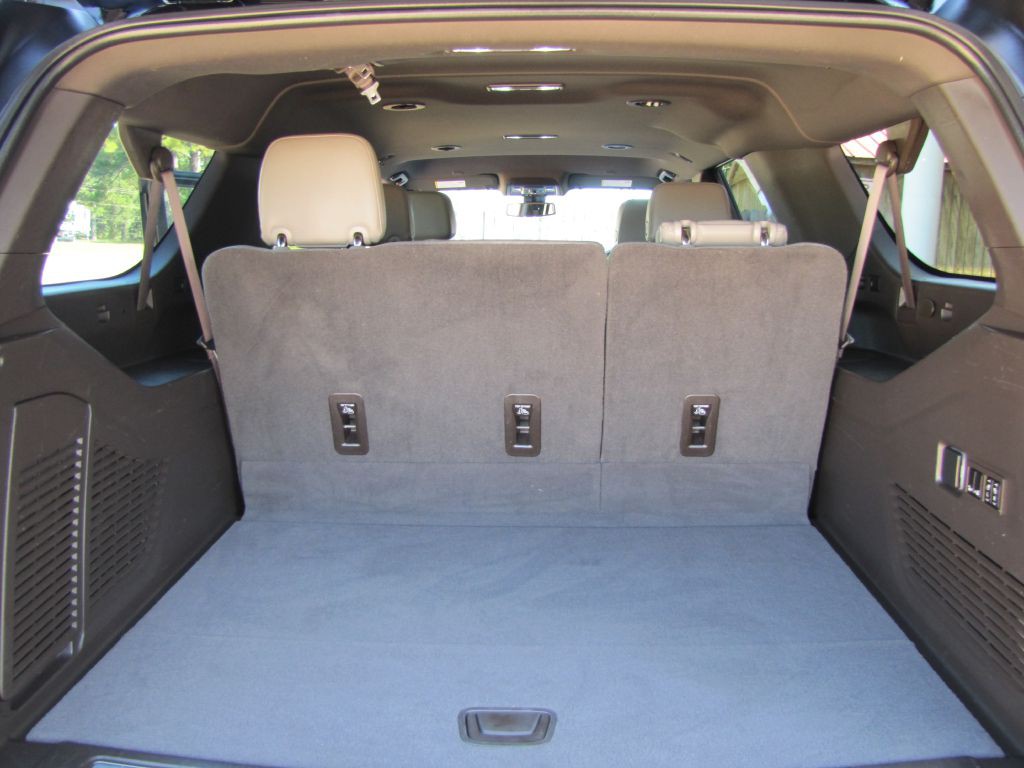 2021 Chevrolet Suburban Image 20