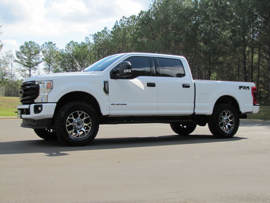 2022 Ford F-250 Image 3