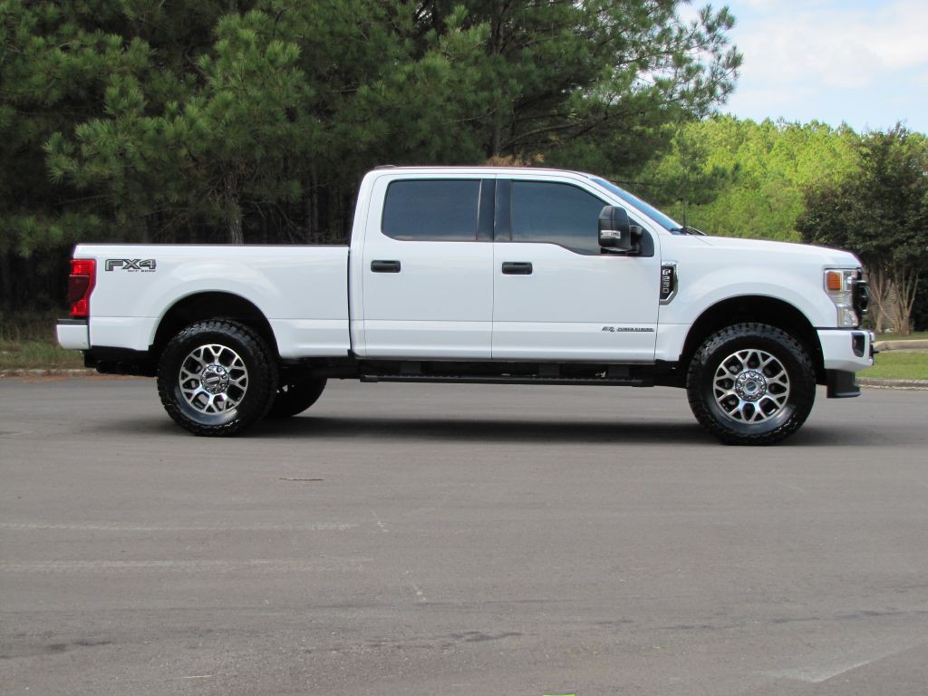 2022 Ford F-250 Image 4