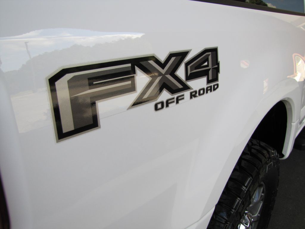 2022 Ford F-250 Image 29