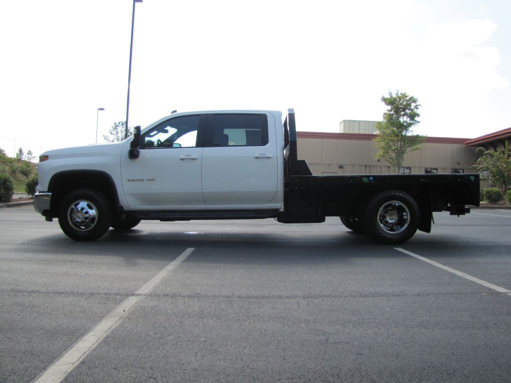 2024 Chevrolet Silverado 1500 Image 5