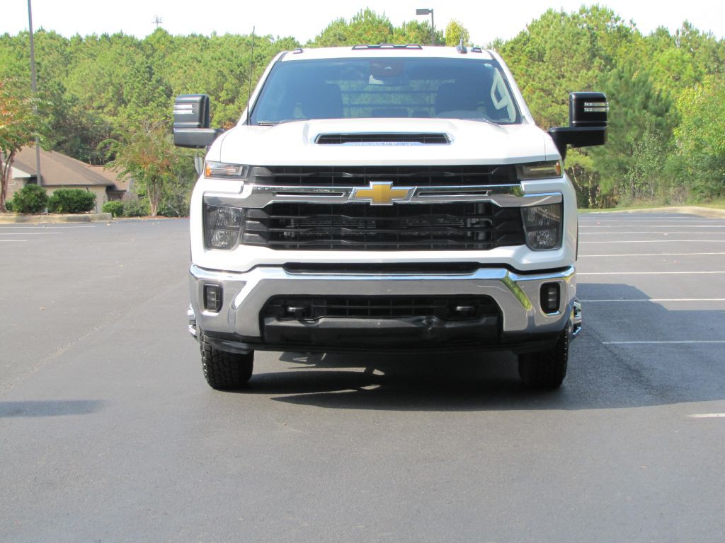 2024 Chevrolet Silverado 1500 Image 10