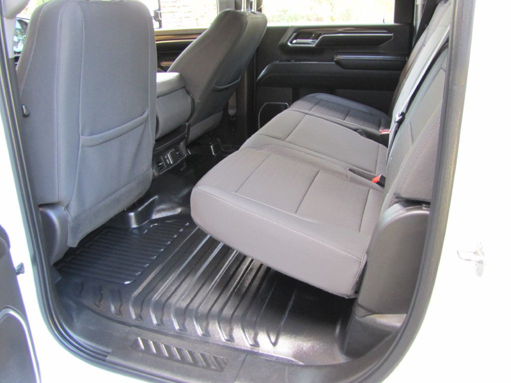 2024 Chevrolet Silverado 1500 Image 18