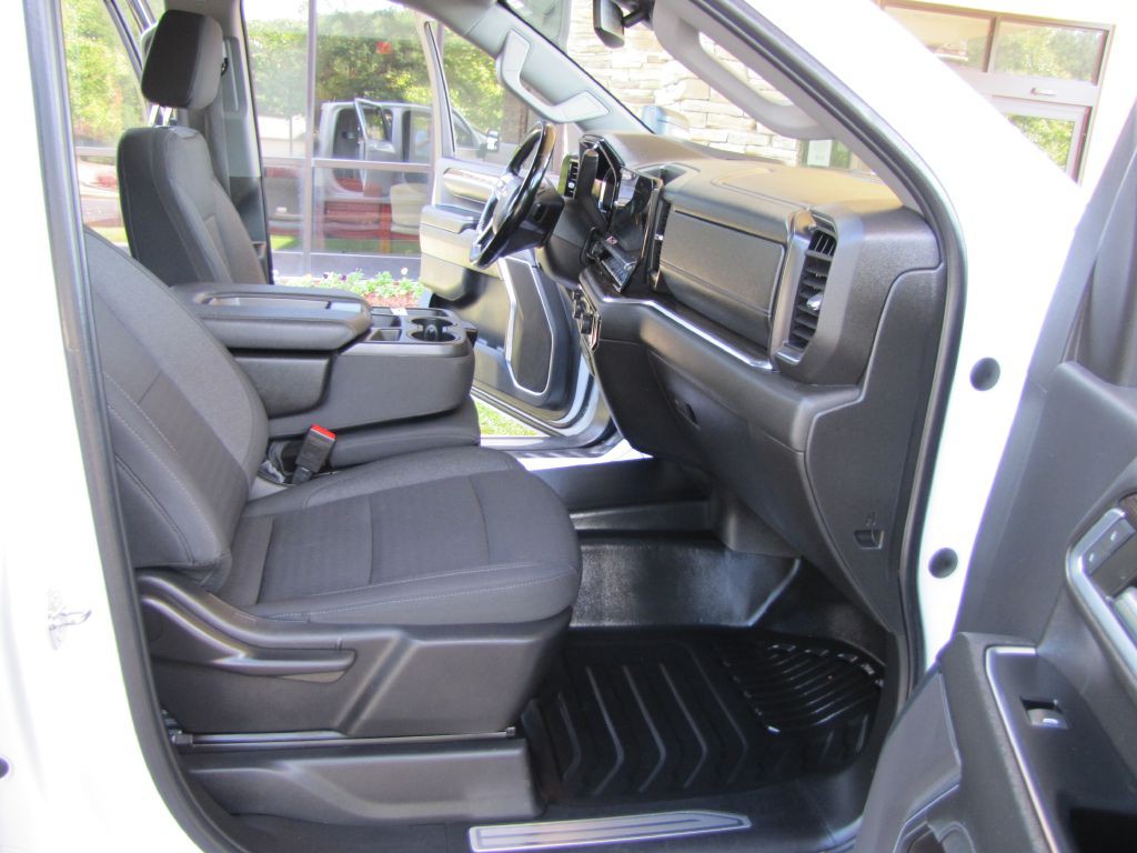2024 Chevrolet Silverado 1500 Image 22