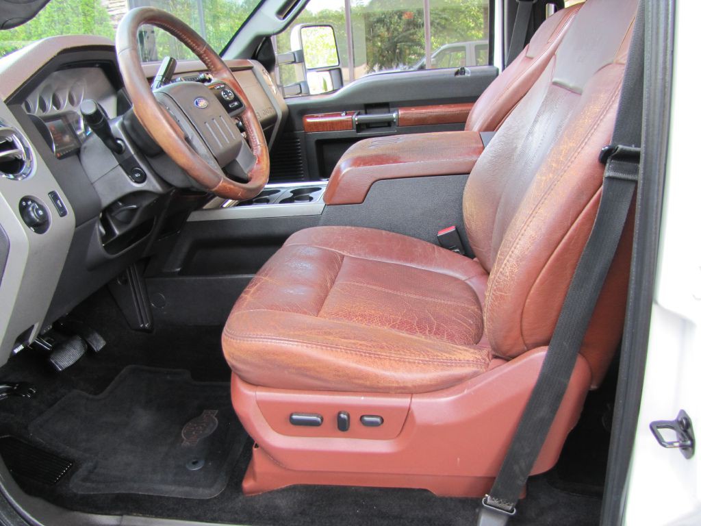 2012 Ford F-250 Image 12