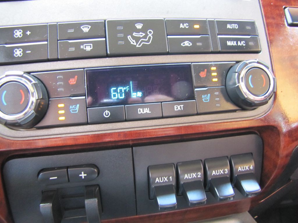 2012 Ford F-250 Image 46