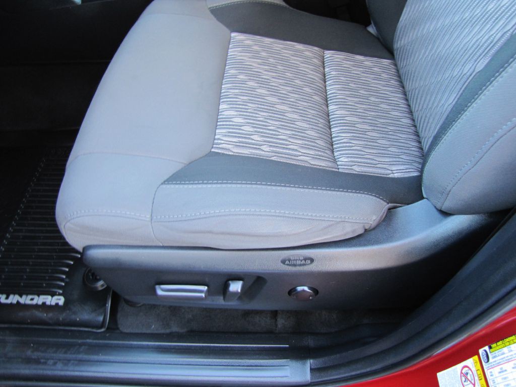 2019 Toyota Tundra Image 14