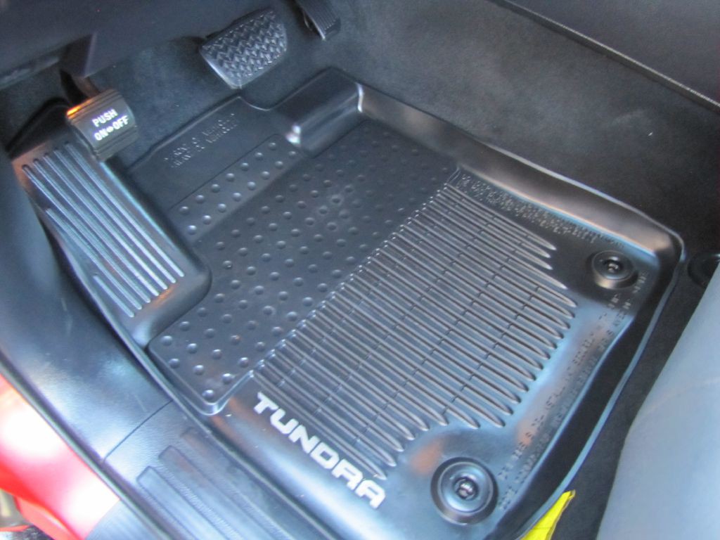 2019 Toyota Tundra Image 16