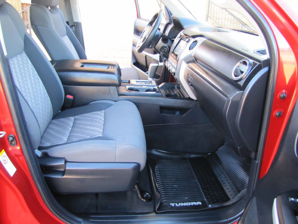 2019 Toyota Tundra Image 21