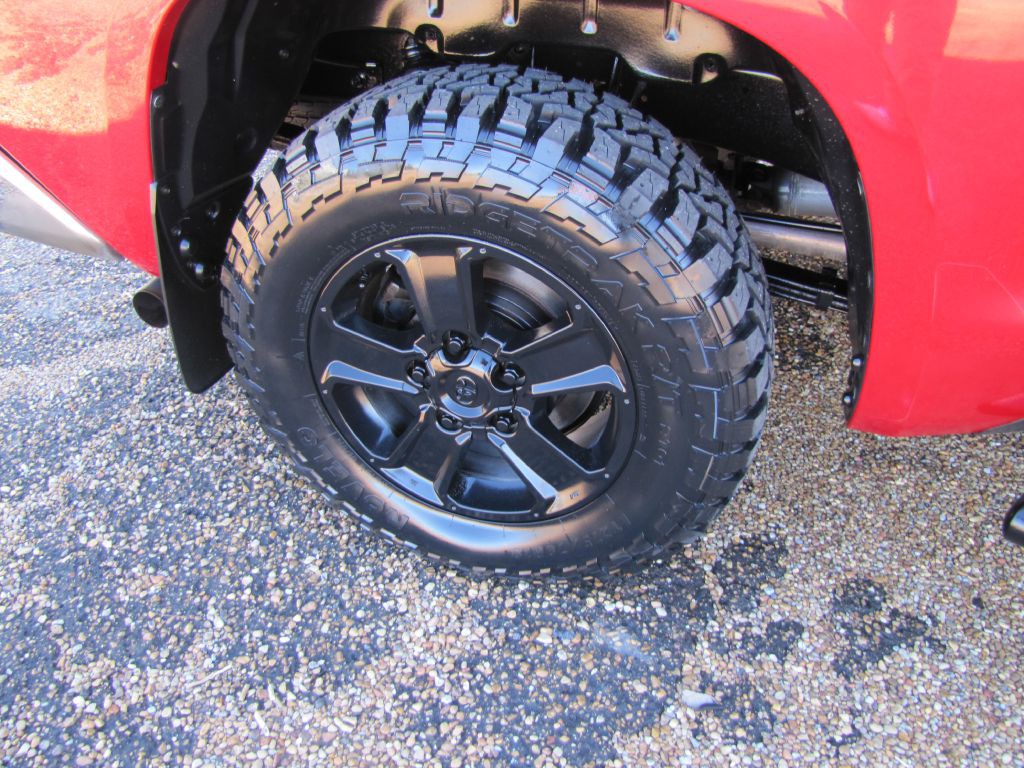 2019 Toyota Tundra Image 28