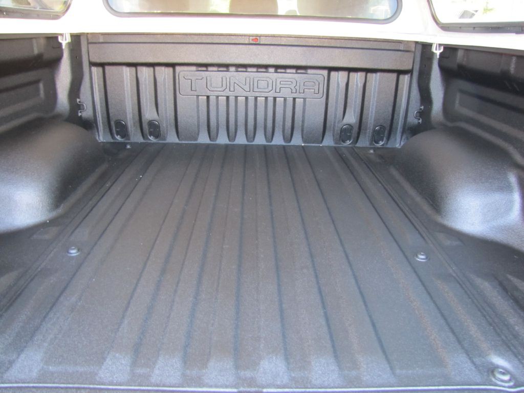 2019 Toyota Tundra Image 32