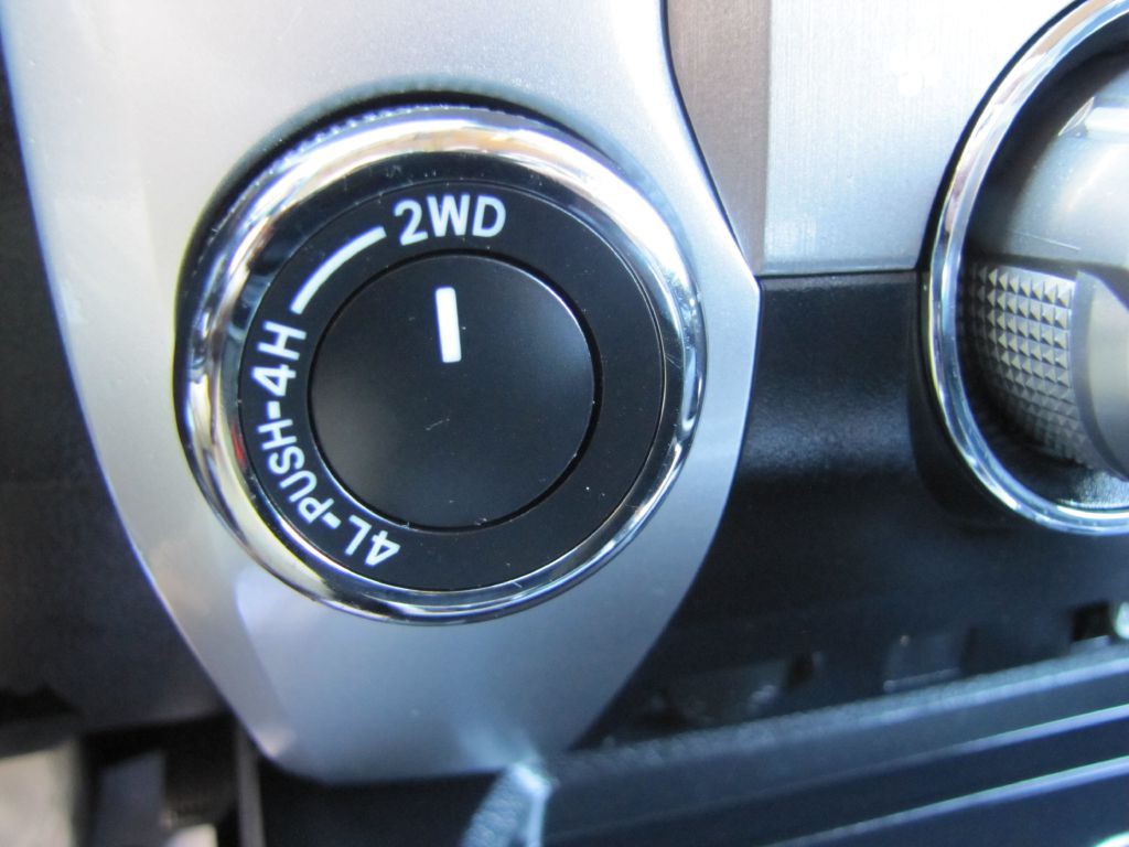 2019 Toyota Tundra Image 40