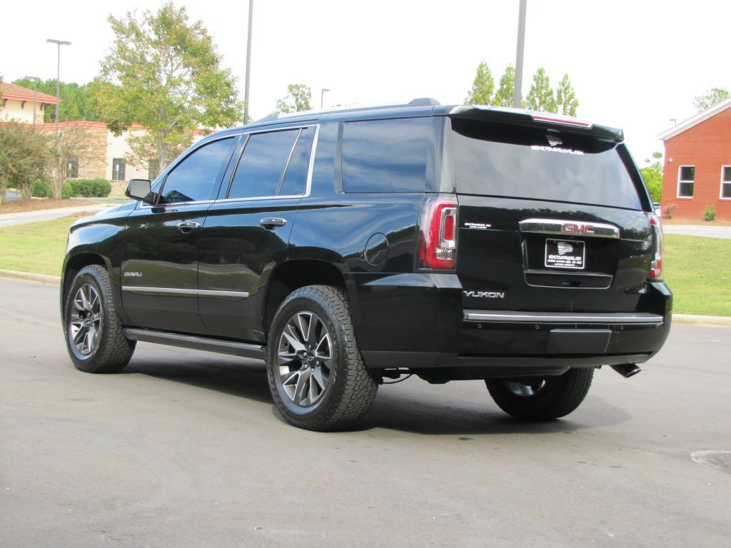 2017 GMC Yukon Image 7