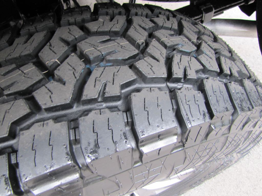 2020 Toyota Tacoma Image 24