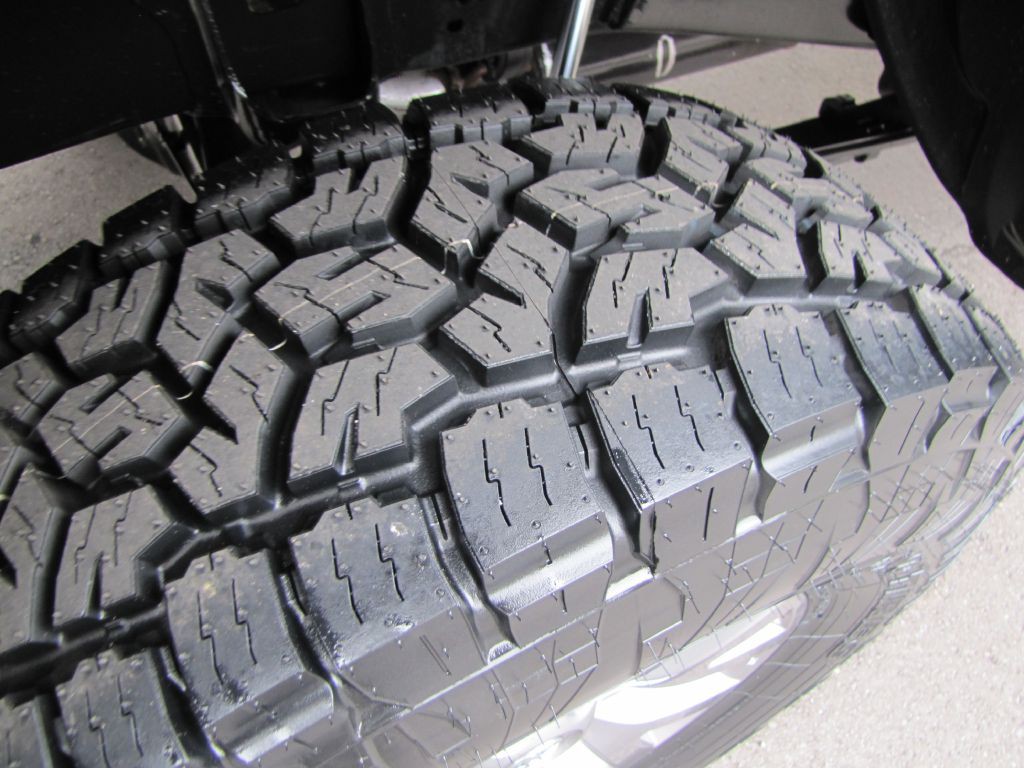 2020 Toyota Tacoma Image 30