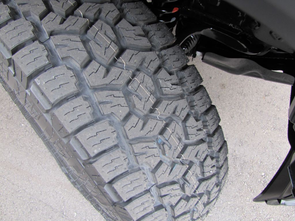 2020 Toyota Tacoma Image 32