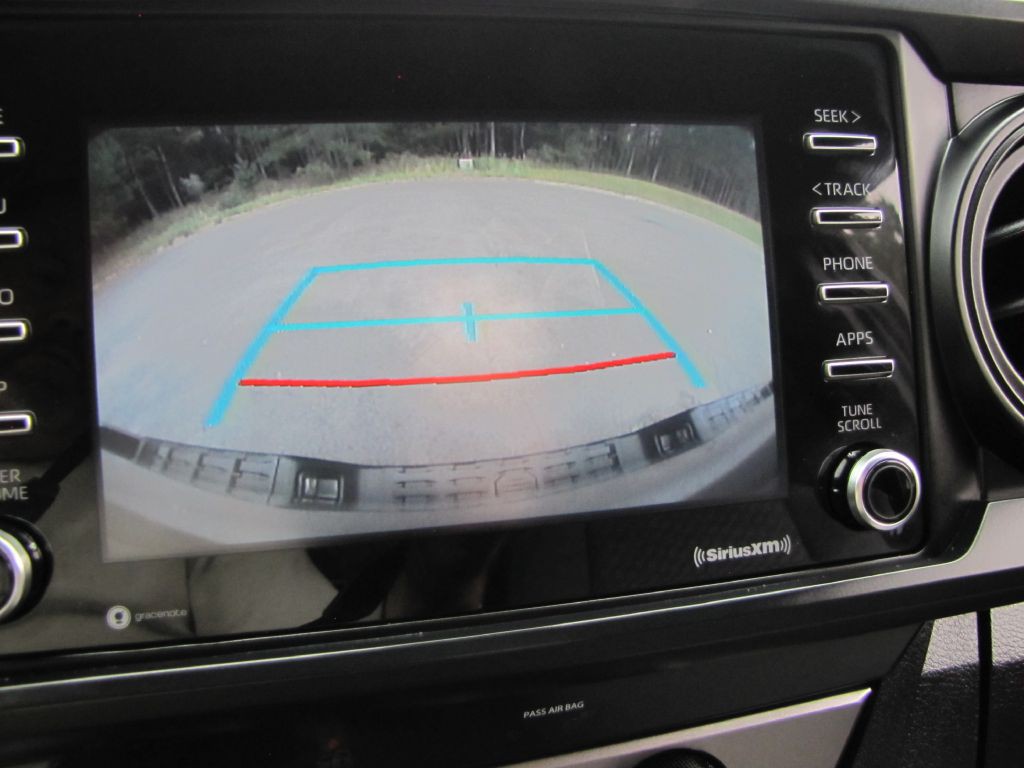 2020 Toyota Tacoma Image 41