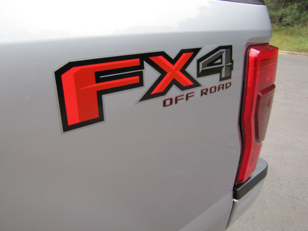 2022 Ford F-350 Image 33