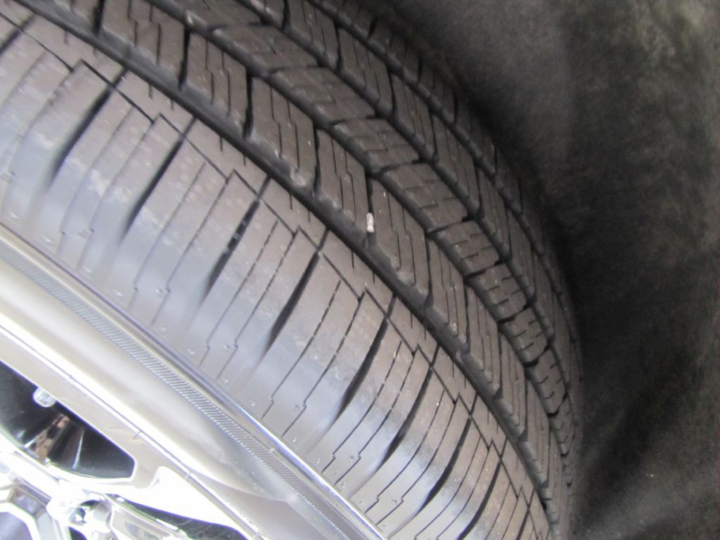 2022 GMC Acadia Image 29