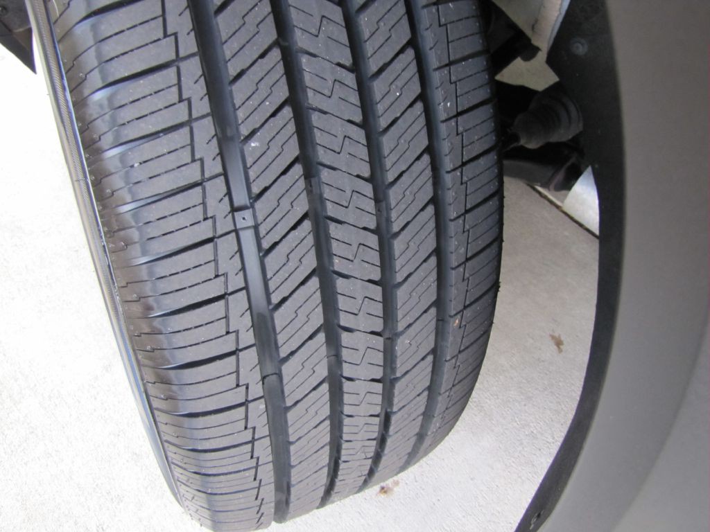 2022 GMC Acadia Image 33