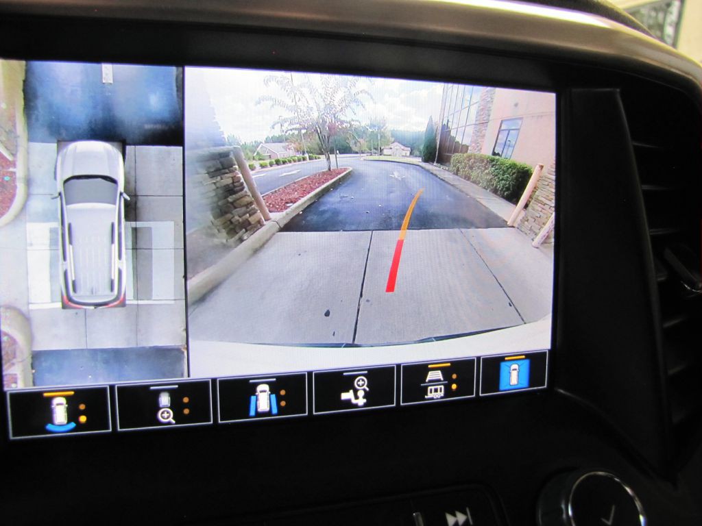 2022 GMC Acadia Image 39