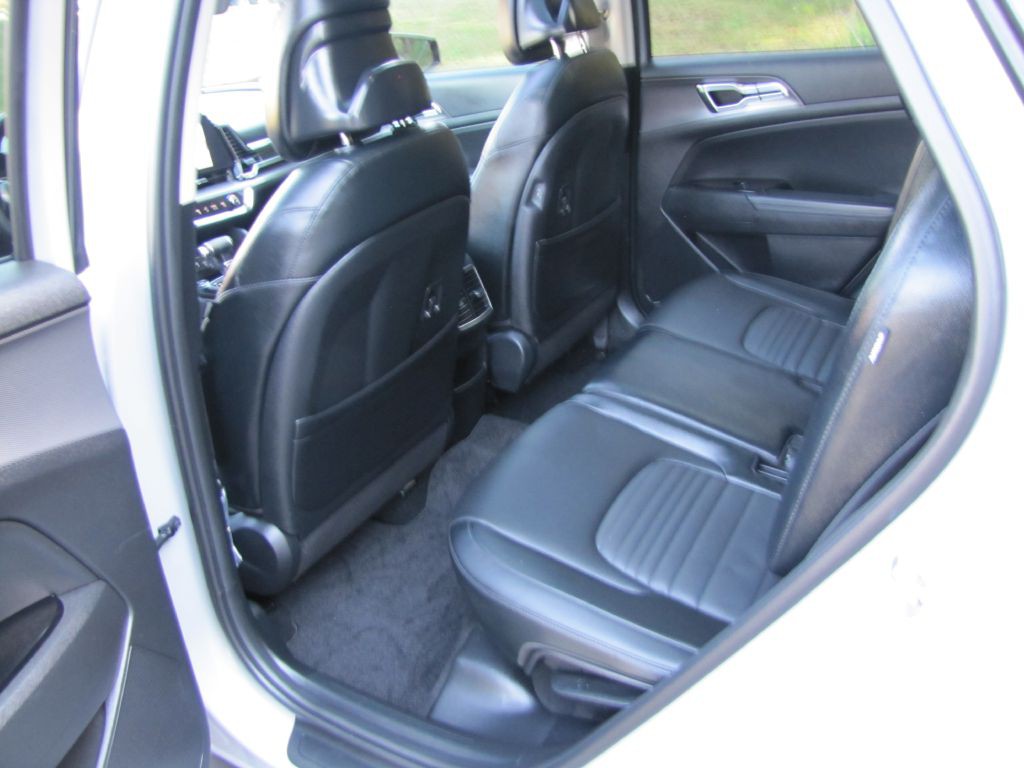 2025 Kia Sportage Image 20