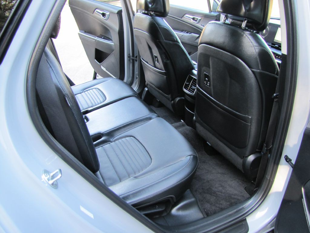 2025 Kia Sportage Image 22