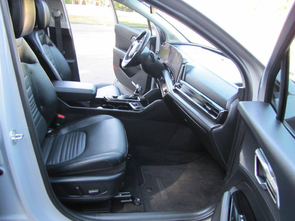 2025 Kia Sportage Image 23