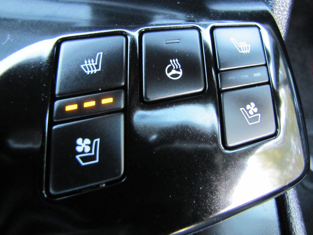 2025 Kia Sportage Image 38