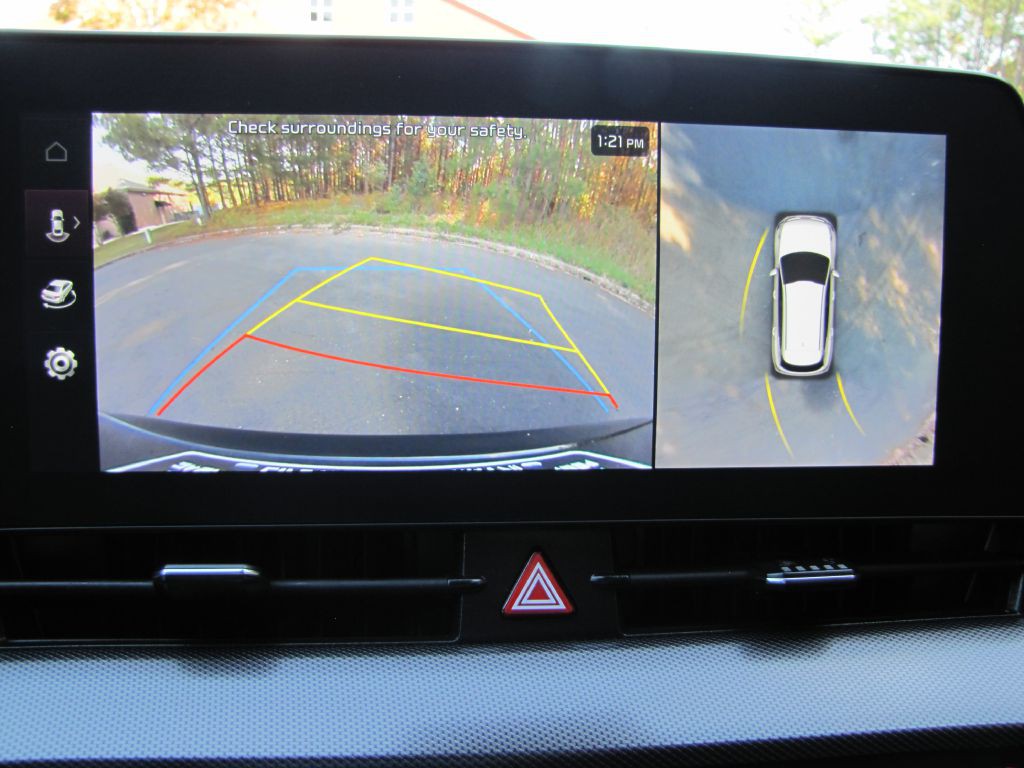 2025 Kia Sportage Image 40