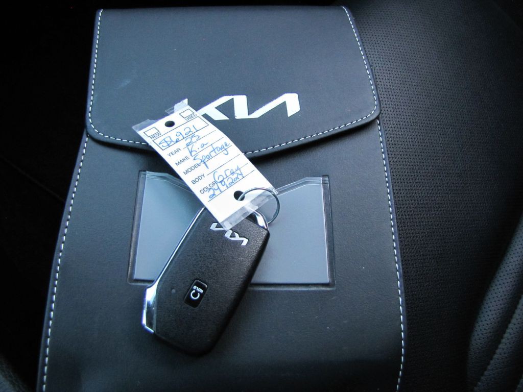 2025 Kia Sportage Image 41