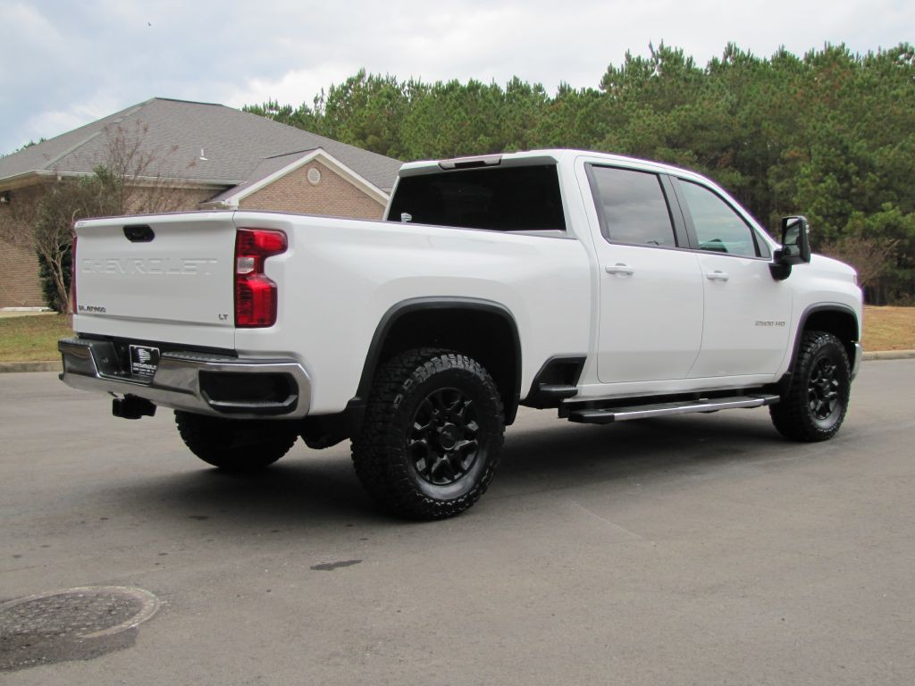 2023 Chevrolet Silverado 1500 Image 6
