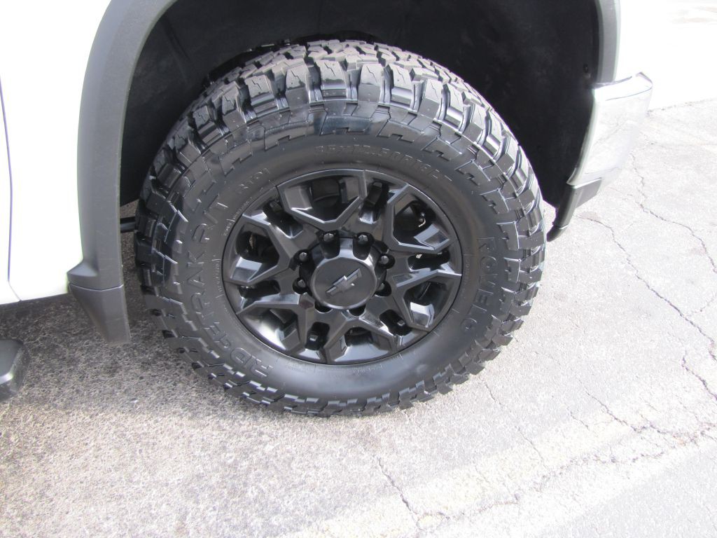 2023 Chevrolet Silverado 1500 Image 35